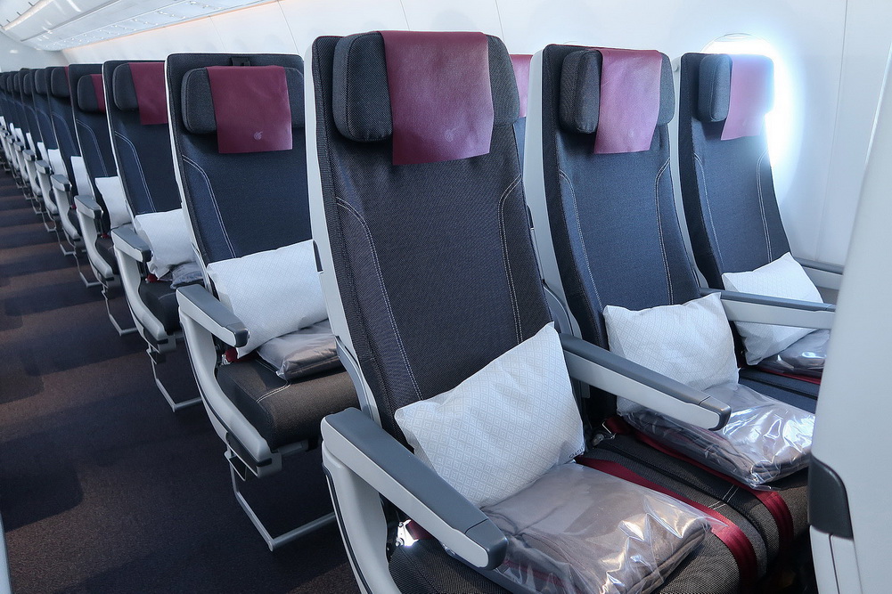 Airbus A350-1000 Economy Class